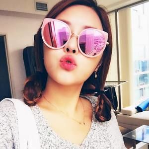 Meet your Posher, Eunjin